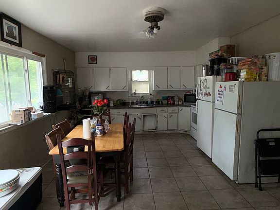 4th image of 3715 Rockville Rd