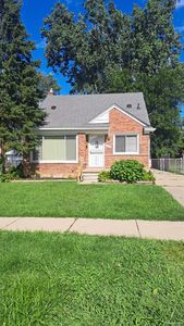 9656 Fenton, Redford, MI, 48239