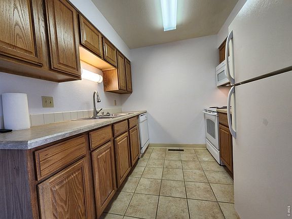 5th image of 1155 S Saint Vrain Ave #B3-U6