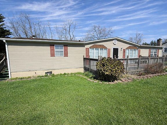 2nd image of 387 Pea Ridge Rd