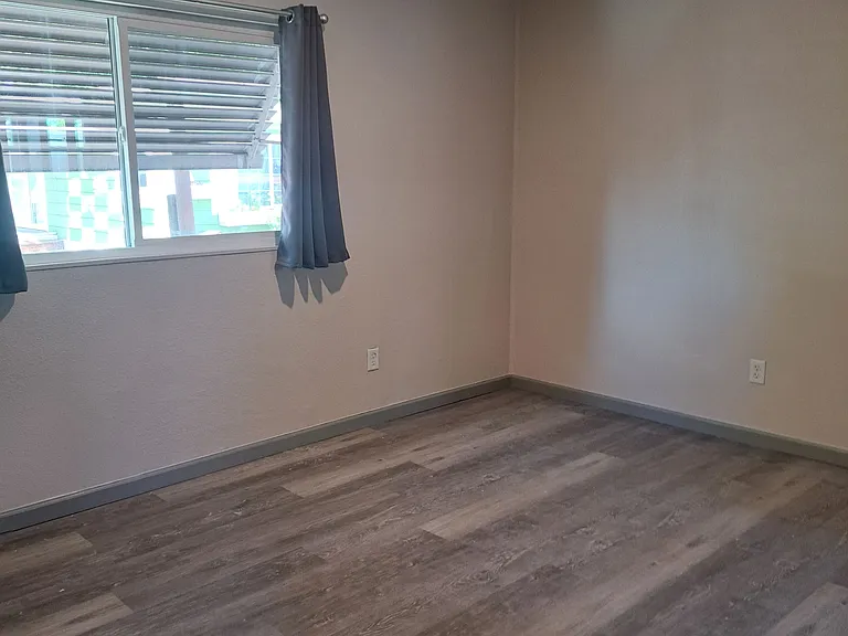 440 Gentry Way #7 — Photo 10