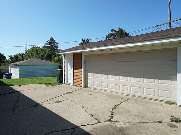 4th image of 79 Golfview Ln