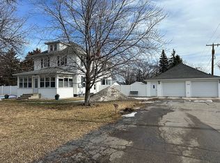 205 9th St SE, Cooperstown, ND 58425