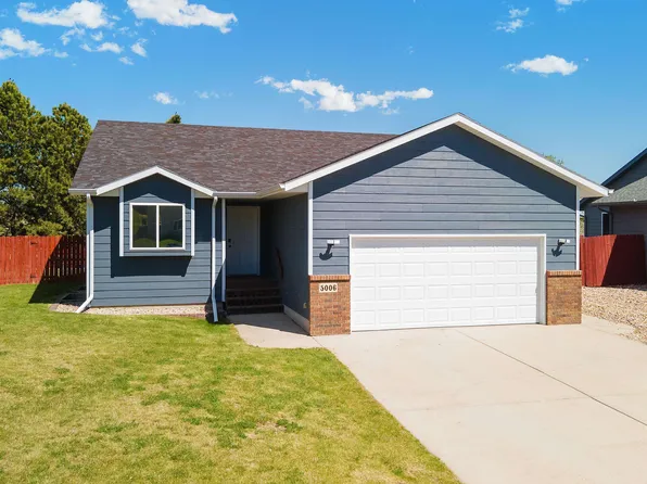 5006 Chalkstone Dr, Rapid City, SD 57701