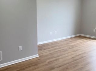 378 Route 518 APT 2D, Skillman, NJ 08558