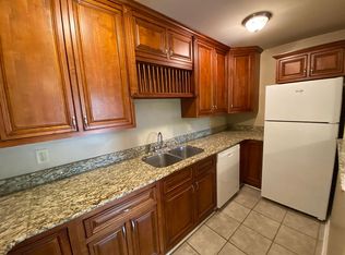 1008 S College Rd APT 208, Lafayette, LA 70503