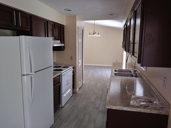 2nd image of 4726 Jonathan Charles Dr