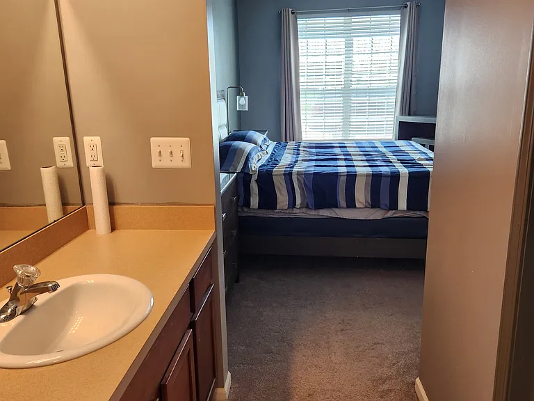 23668 Northstone Village Dr — Photo 16