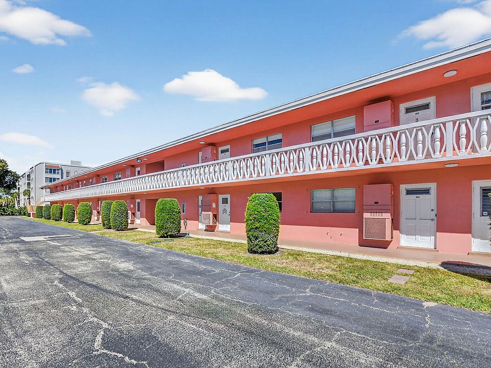 1st image of 300 NE 20th Street #7060