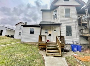 1726 Ridge Ave APT 2, Coraopolis, PA 15108