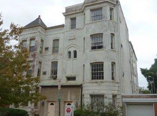 115 12th St SE APT 4, Washington, DC 20003