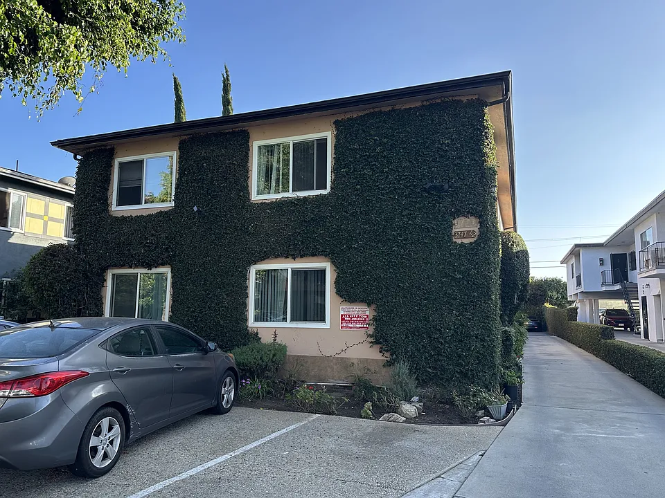 3743 Westwood Blvd #3747-1/2