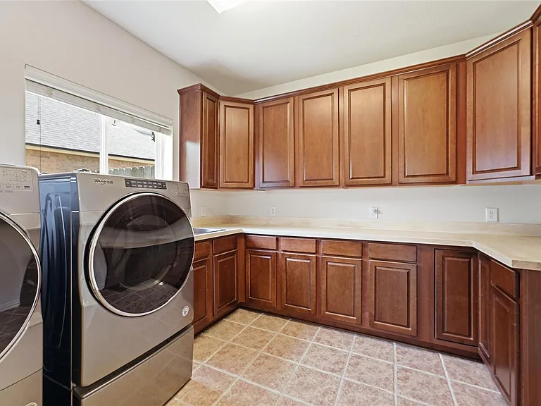 58 N Scribewood Cir — Photo 14