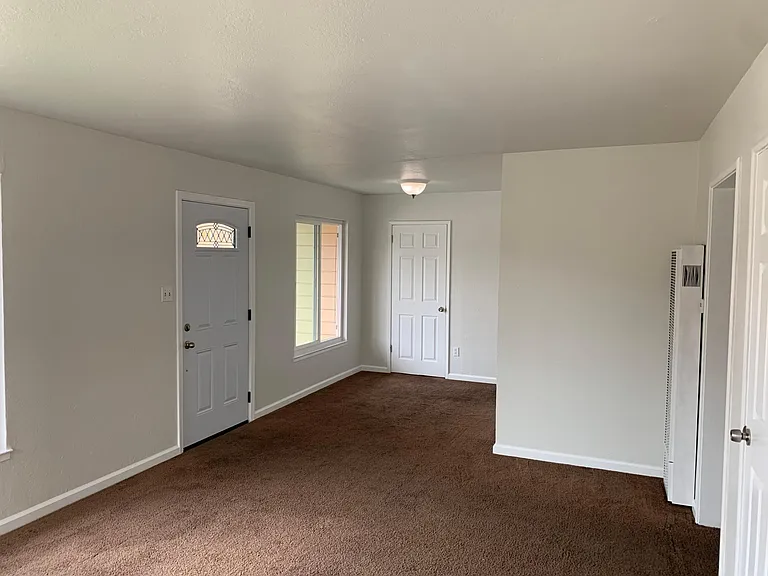 1314 Ashby Ave — Photo 32