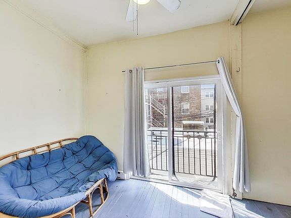 4th image of 6424 N Newgard Ave #2