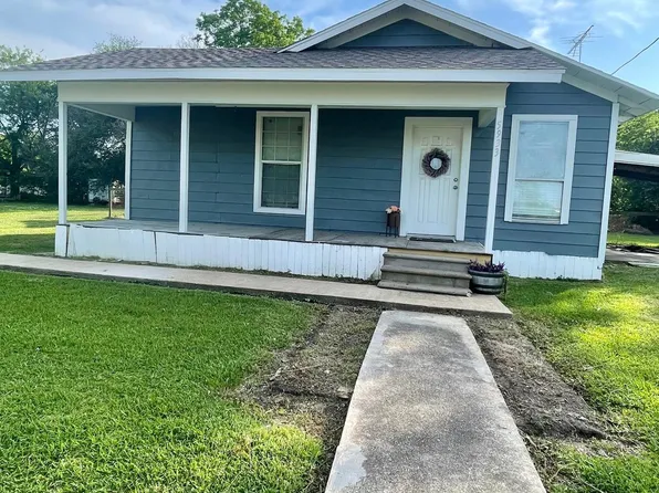 5933 Ash Ave, Port Arthur, TX 77640