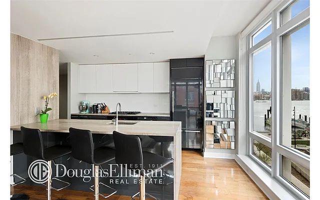 Rented by Douglas Elliman | media 29