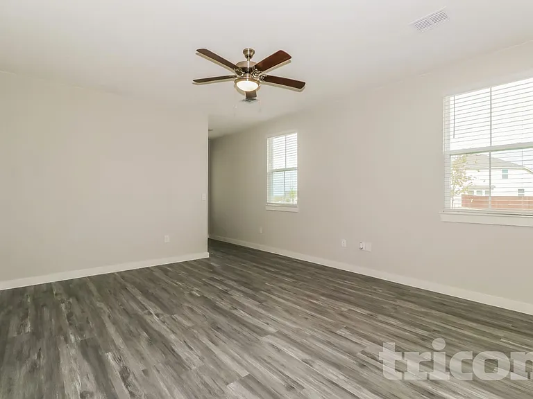 1733 Mexican Heather Dr — Photo 3