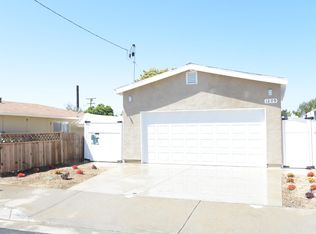 1209 Holly St, Oceanside, CA 92058