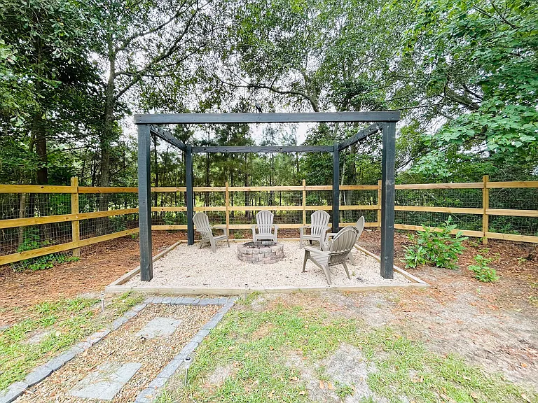 106 Camellia Creek Dr — Photo 19
