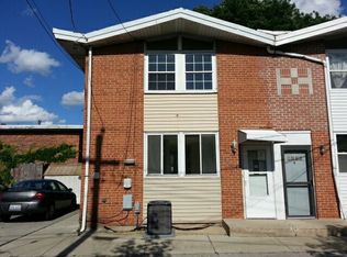 1560 Woodland Ave, Des Plaines, IL 60016