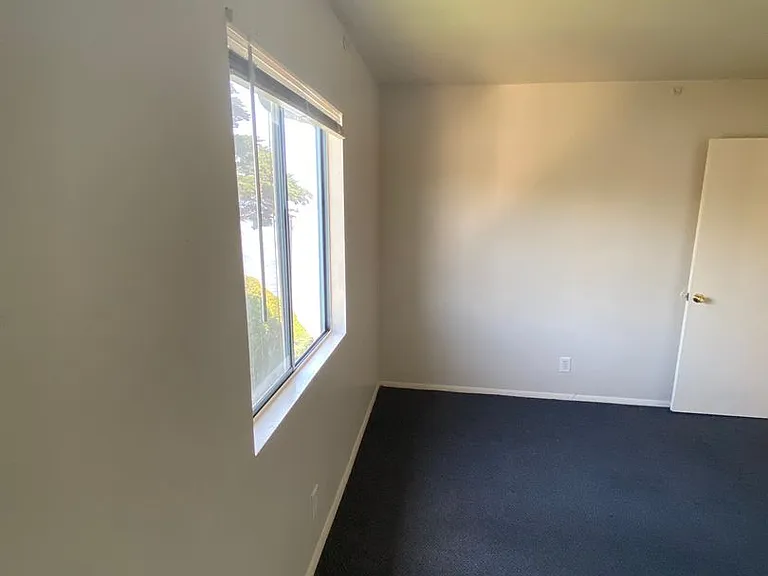 6773 Del Playa Dr — Photo 17