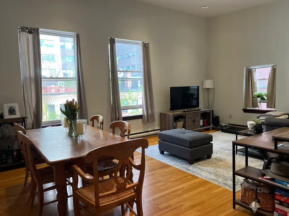 44 Saint Botolph St APT 4B, Boston, MA 02116