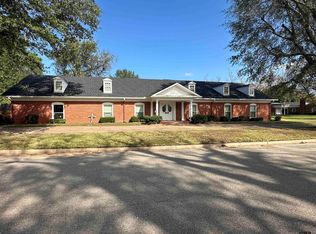 1212 Hillcrest St, Jacksonville, TX