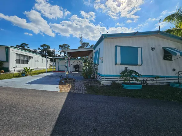 4316 Hitzing Ave, North Fort Myers, FL 33903