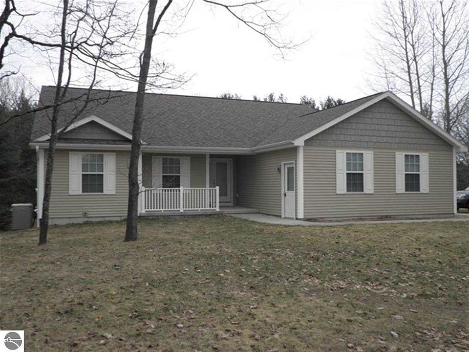 1st image of 9696 Westwood Dr