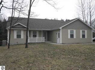 9696 Westwood Dr, Traverse City, MI 49685