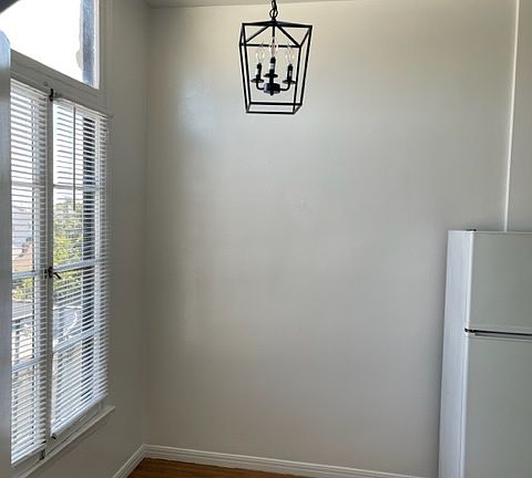 5th image of 4848 Lexington Ave #089b2eafb