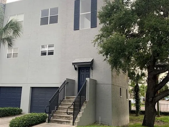 5301 Escena Ct, Tampa, FL 33611