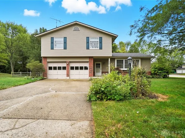 2507 Obetz Dr, Dayton, OH 45434