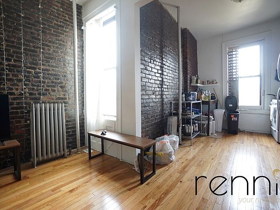 4th image of 763 Park Pl #3A