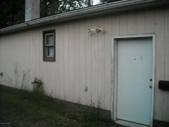 251 Copper Mine Ln, Tunkhannock, PA 18657