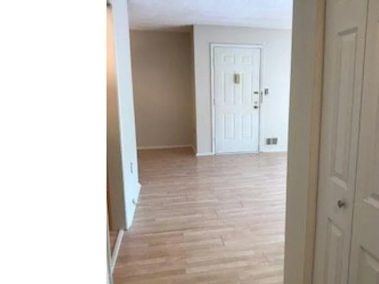 32 Scherer Ct — Photo 15