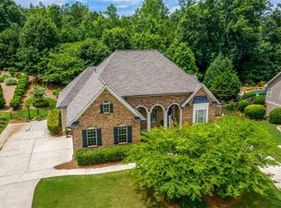 2166 Abbott Dr, Buford, GA 30519