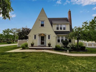 7196 Ward Rd, North Tonawanda, NY, 14120