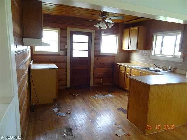 2nd image of 242 Ripley Ave