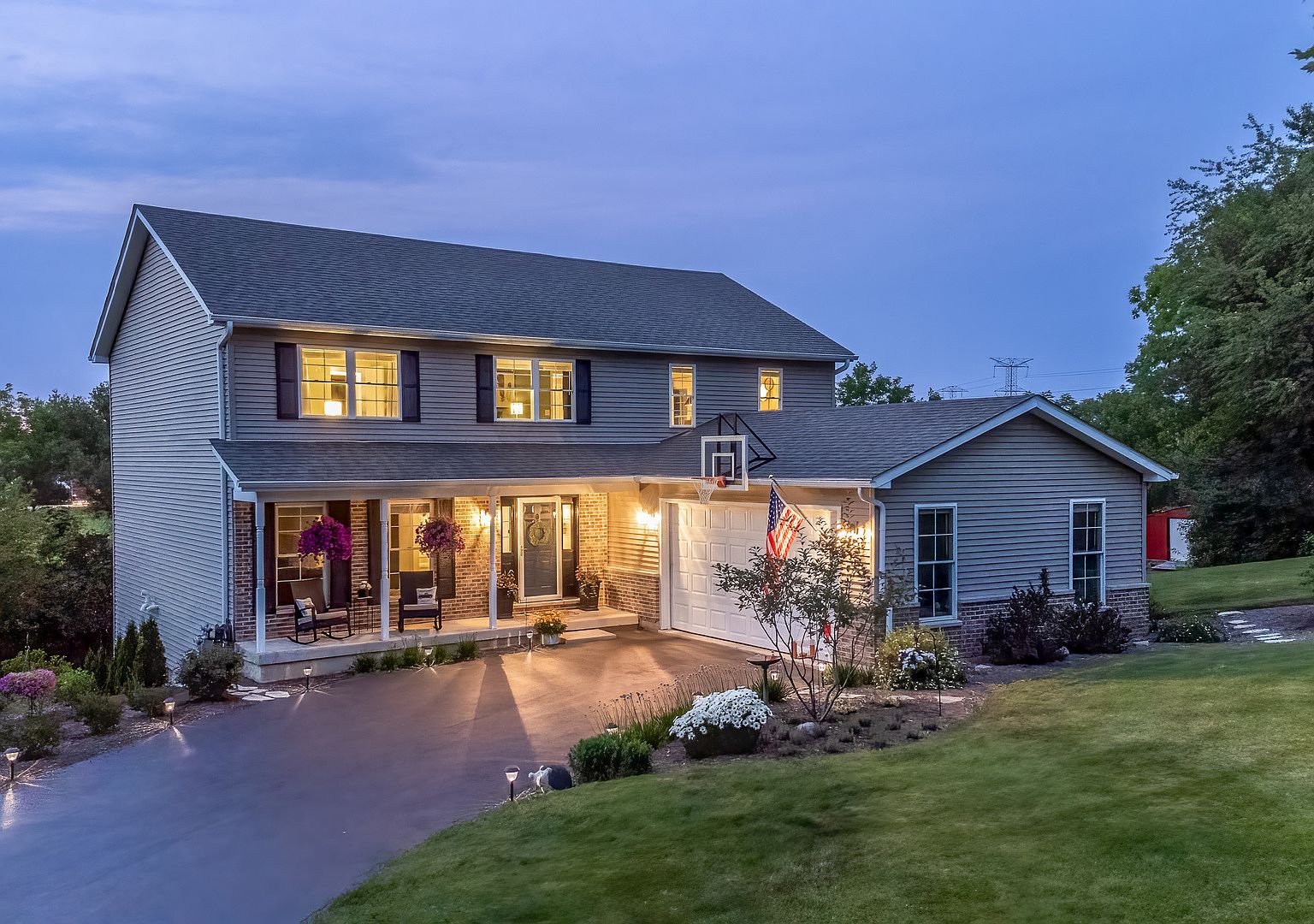 2208 Mills Pond Rd, Crystal Lake, IL 60014 Zillow