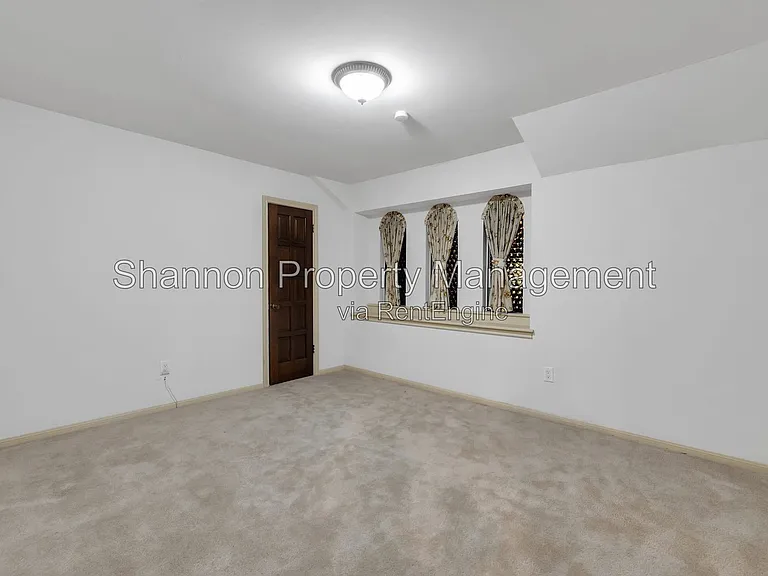 3810 Glenheather Dr — Photo 17