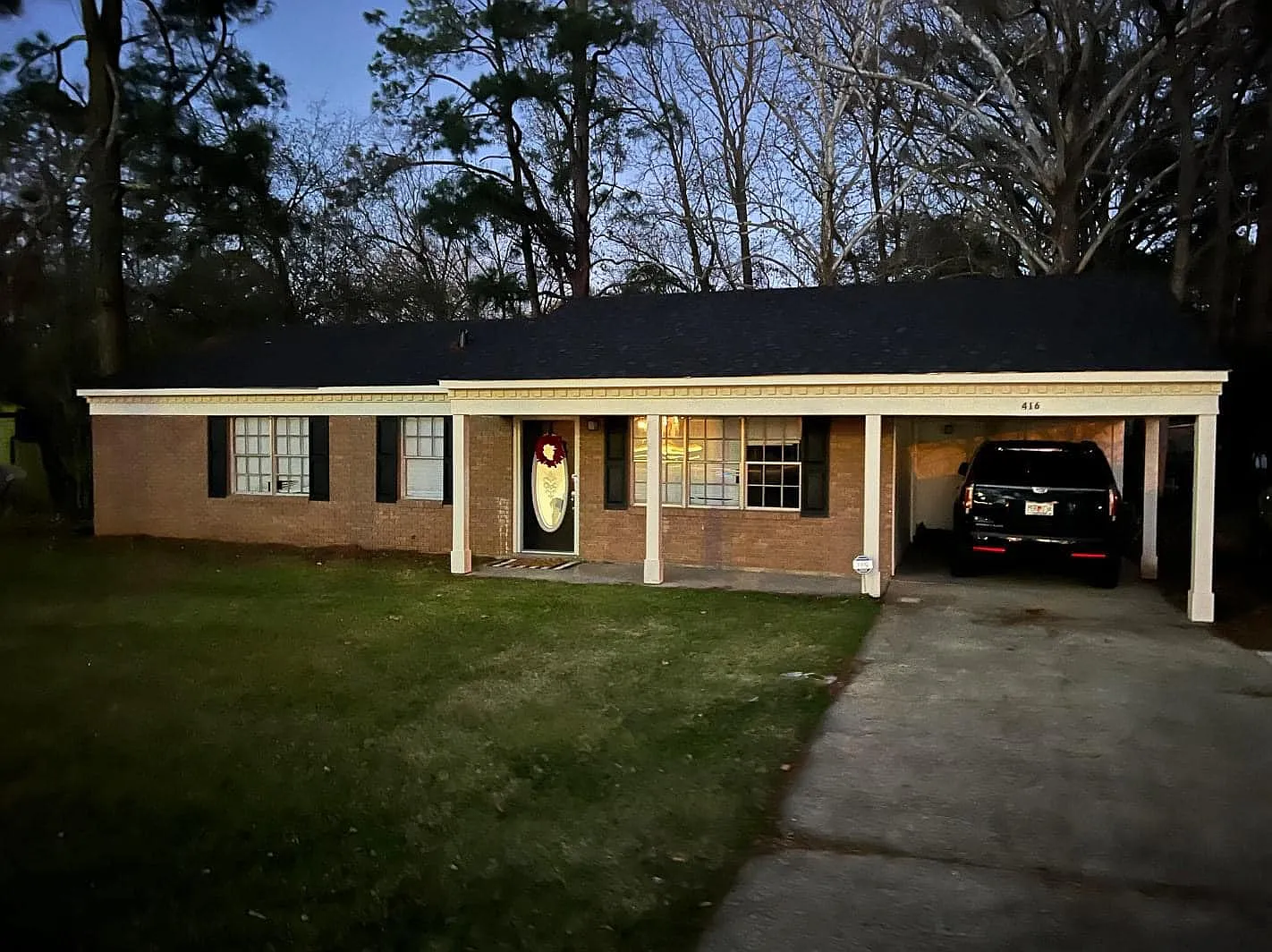 3 bed, 1.5 bath, 1271 sqft, $1,900 — Photo 1