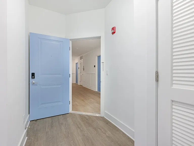 446-450 Irvine Turner Blvd #3D — Photo 13