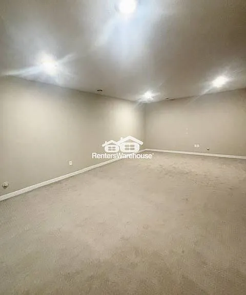3317 Old Stone Way NE — Photo 13