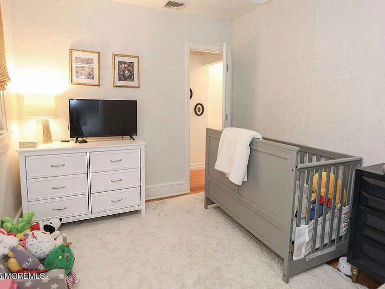 17 Beach Rd — Photo 39