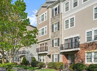 Stone Mill Corner Condominium, Aldie, VA 20105