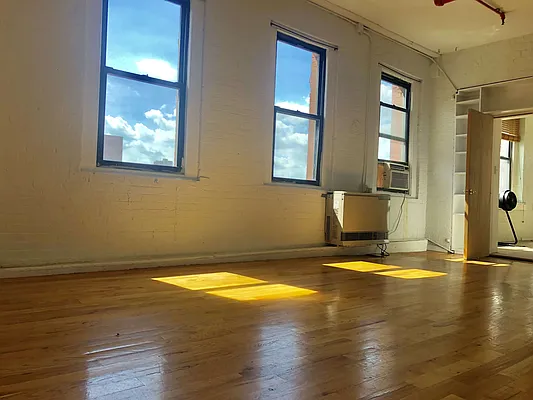 Rented by Carnegie Management Inc | media 4