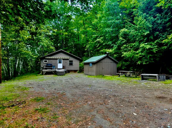 1429 Canada Road, Moscow, ME 04920