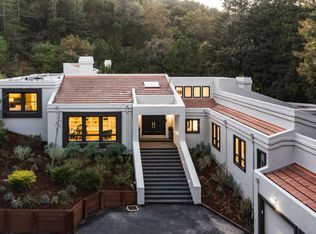 12195 Altamont Ct, Los Altos Hills, CA 94022